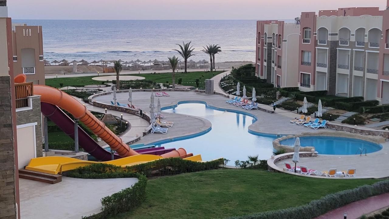 Oyster Bay Beach Resort - Luxury Serviced Condo Marsa Alam Екстериор снимка