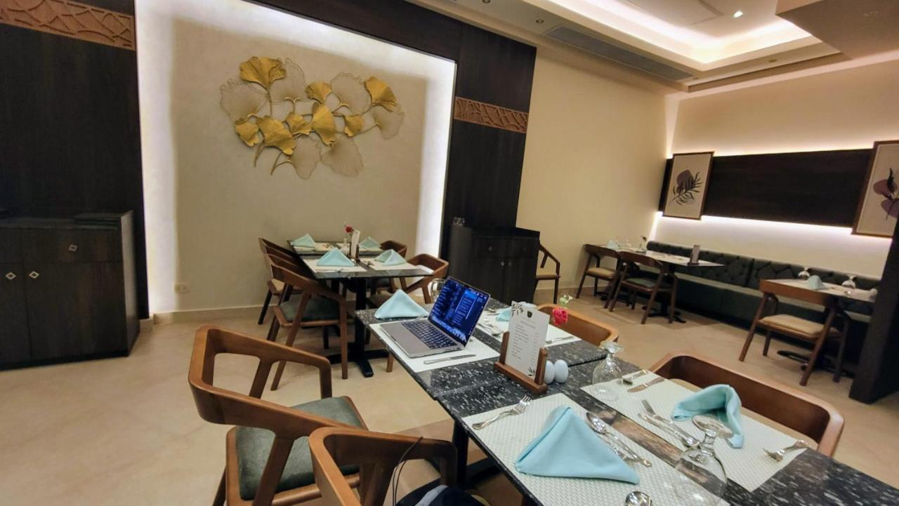 Oyster Bay Beach Resort - Luxury Serviced Condo Marsa Alam Екстериор снимка